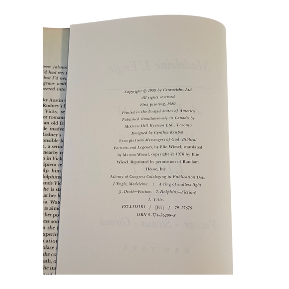 A Ring of‎ Endless Light by Madeleine L'Engle - Vintage 1980 Hardcover - Picture 6 of 8
